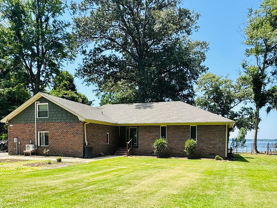 1st image of 186 E Camp Perry Road