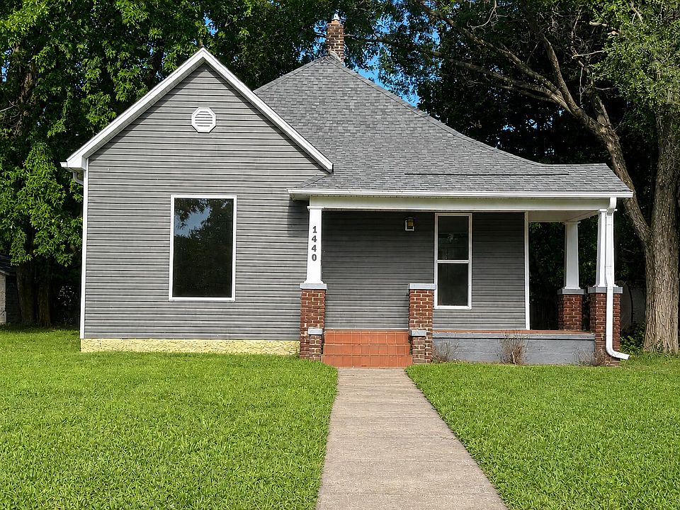 1st image of 1440 N Clay Avenue