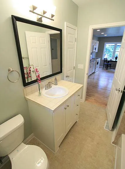 1011 Maynor St #A — Photo 9