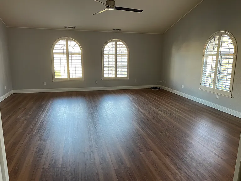 2140 Canyon Lakes Dr — Photo 12