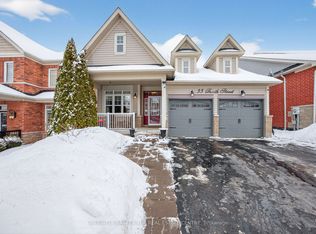 33 Booth St, Bradford West Gwillimbury, ON L3Z0A4