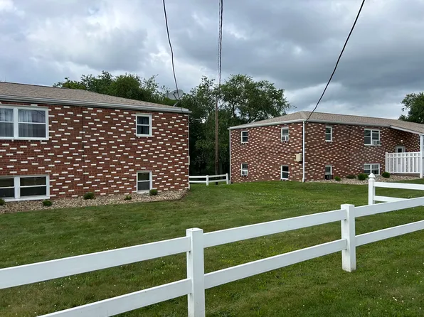 (undisclosed Address), East Liverpool, OH 43920