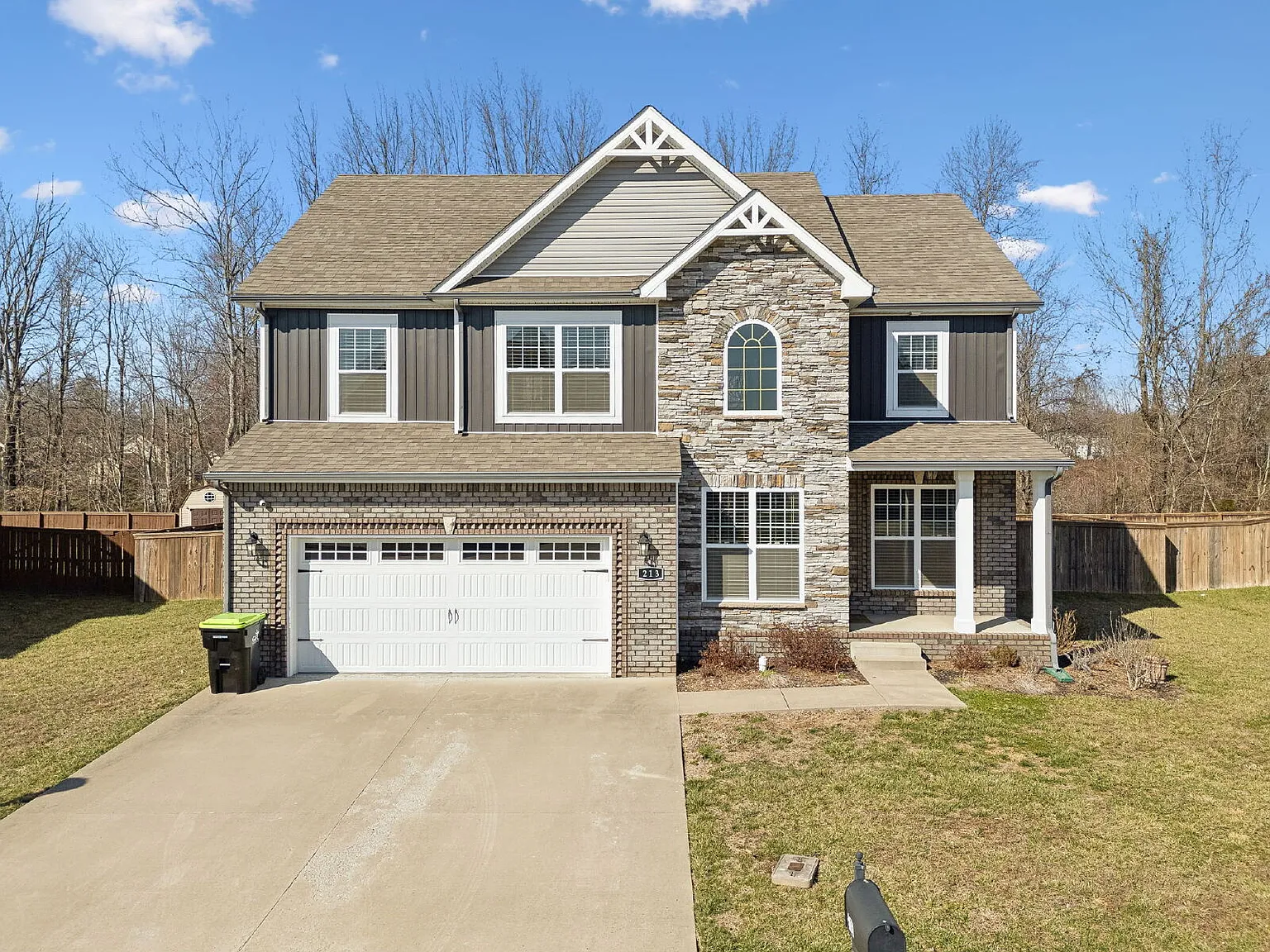 4 bed, 2.5 bath, 2230 sqft, $2,495 — Photo 1