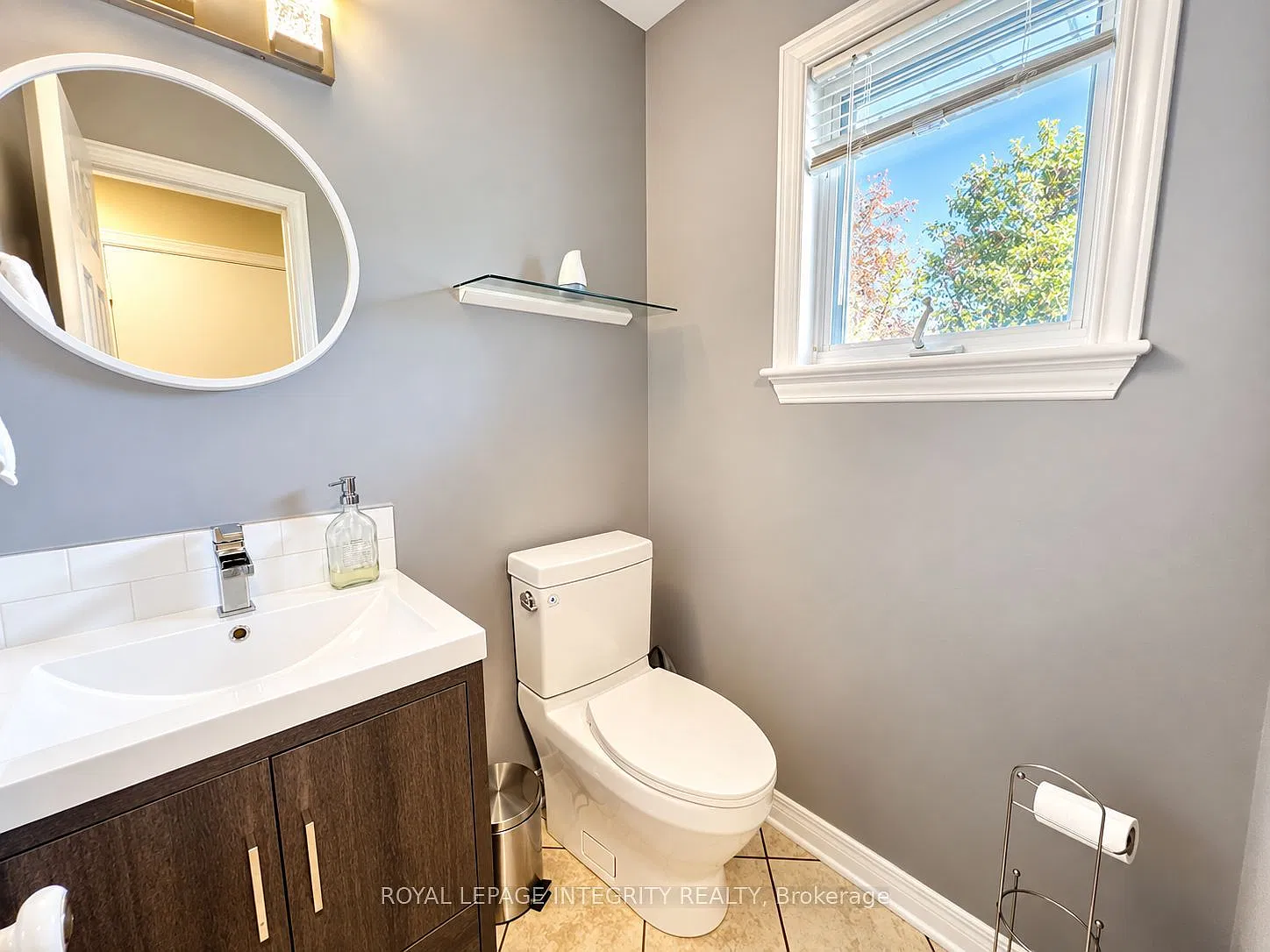 3 bed, $2,600 — Photo 3