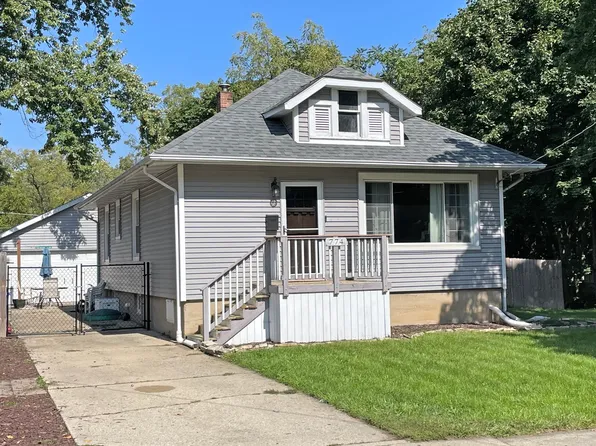774 Buckeye St, Elgin, IL 60123