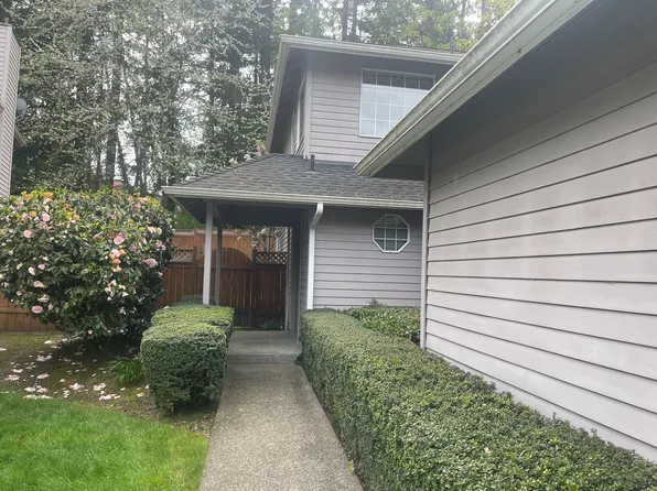 8831 132nd Pl NE, Redmond, WA 98052