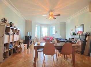 82 Commonwealth Ave APT 4F, Boston, MA 02116