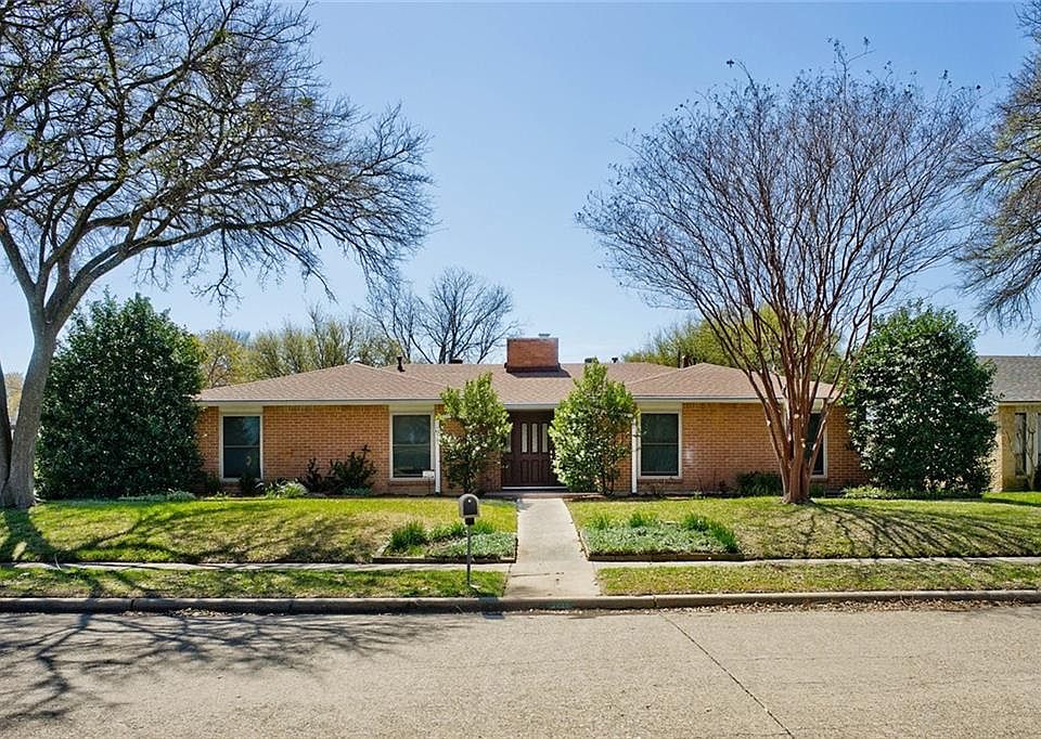 1st image of 7746 El Santo Ln