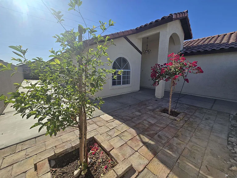 417 N San Juan Ln — Photo 7