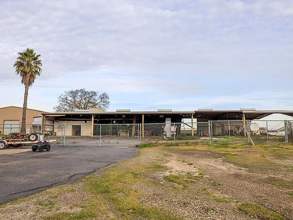4th image of 618 Wellsford Rd