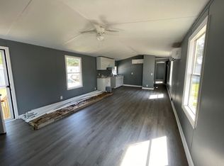 156 Cynthia Ln, Spring Lake, NC 28390