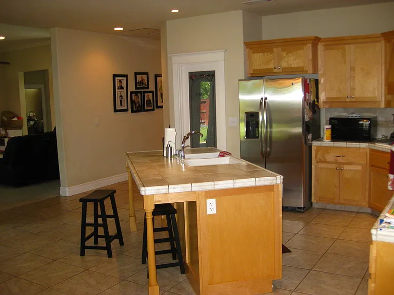 105 Sterling Oaks Dr — Photo 9