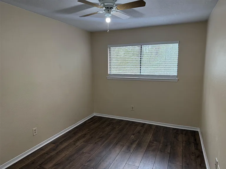 9 Dewthread Ct — Photo 15