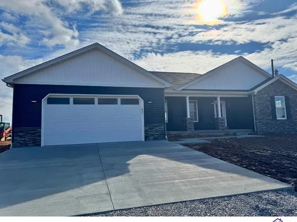 4045 Fairground Rd, Brandenburg, KY 40108