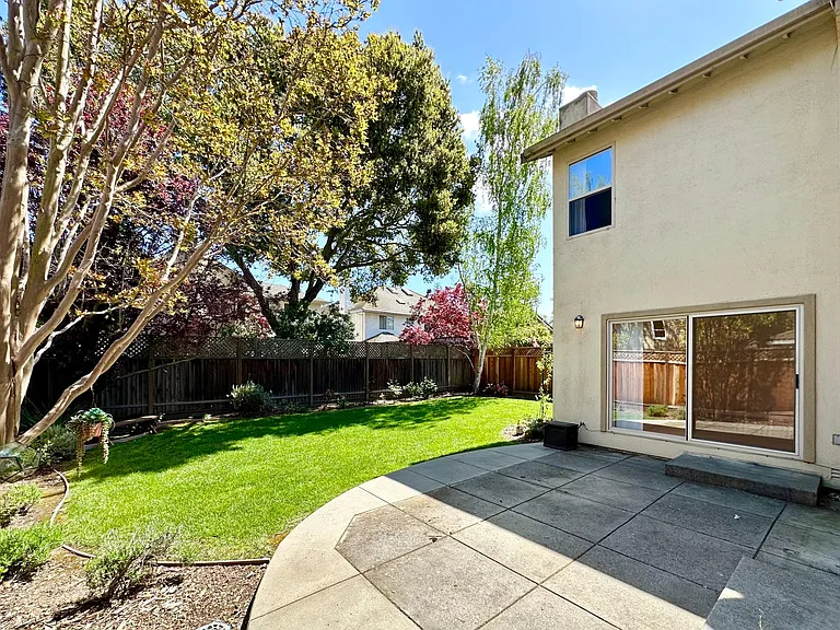 428 8th Ave — Photo 39
