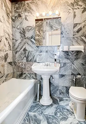 Rented by City Connections Realty | media 32