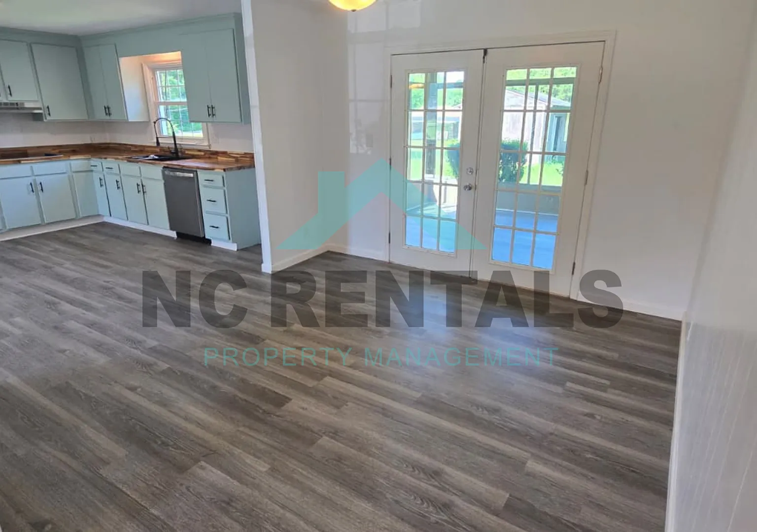 Welcome Home! Lovely 4BR/2BA in Salisbury - Fully Electric with HVAC — Photo 3