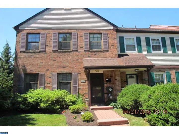 133 Garrison Ct photo 1