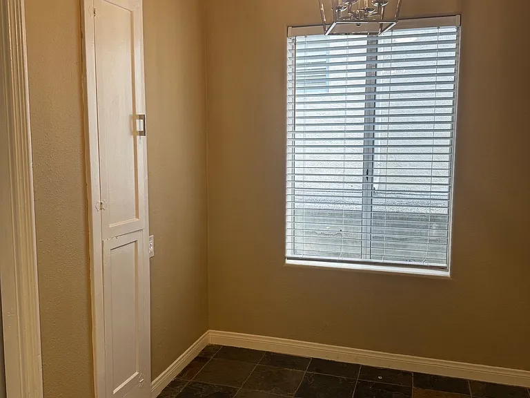 Real Empresa Santa Monica LLC — Photo 13