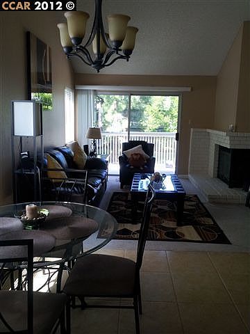 2nd image of 818 Chadwick Ln