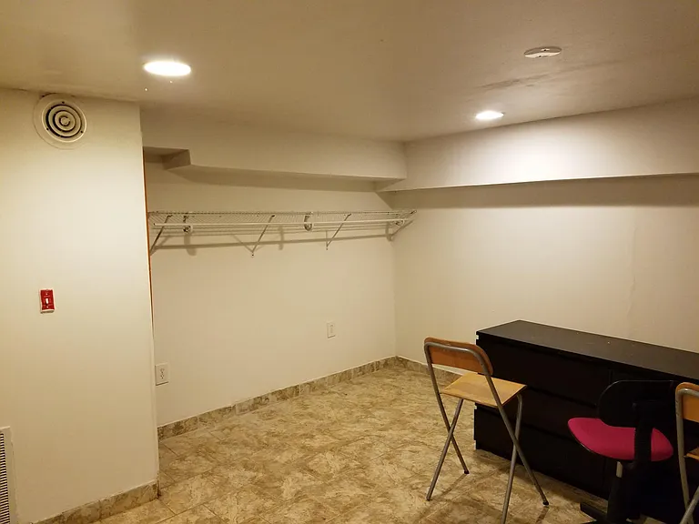2006 South St #1R — Photo 12