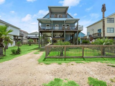 12930 Buccaneer Pkwy, Freeport, TX, 77541