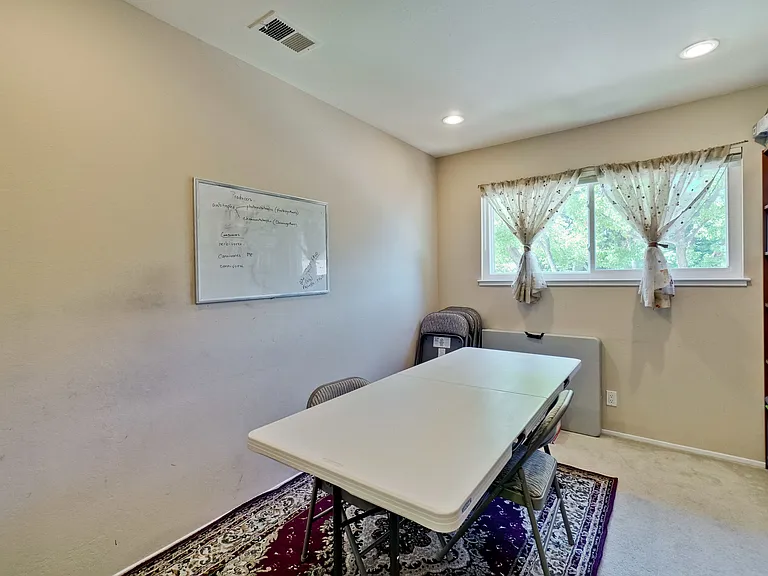 22671 Queens Oak Ct — Photo 11