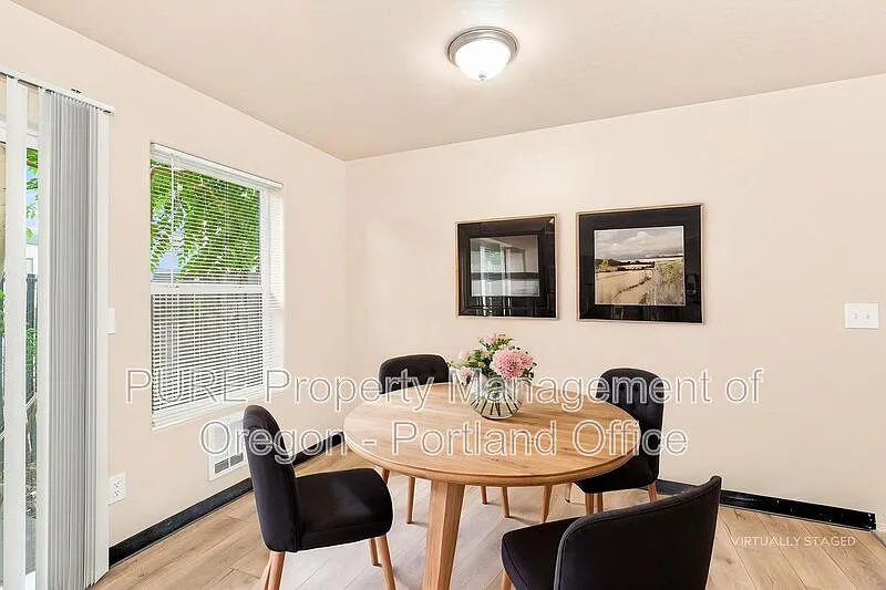 2 bed, 1.0 bath, $1,395 — Photo 2