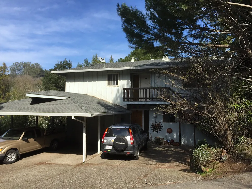Studio, 150 sqft, $1,195 — Photo 4