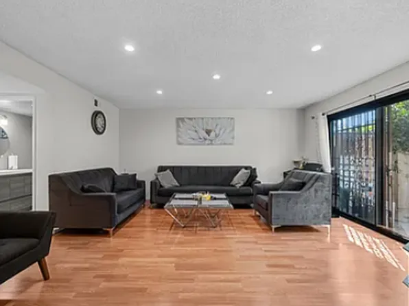 9120 Telfair Ave Unit 14, Sun Valley, CA 91352
