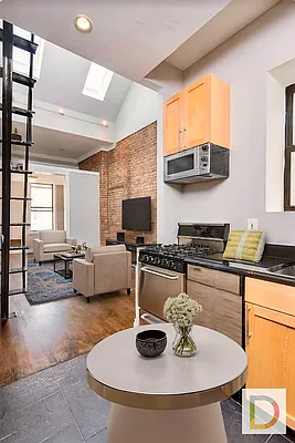 Rented by DALLAL | media 8