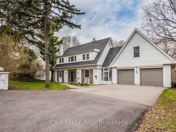 6 Farmingdale Rd, Toronto, ON M2K 1Z2