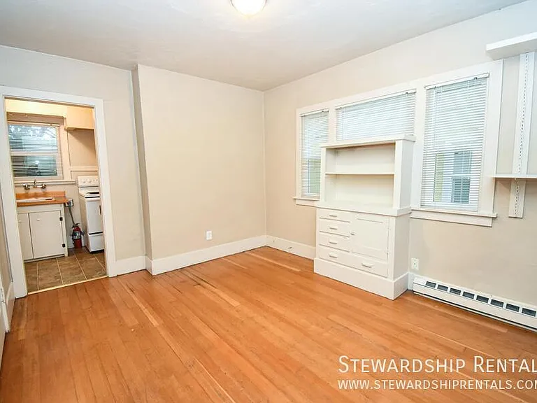 2024 Emerald St #2 — Photo 3