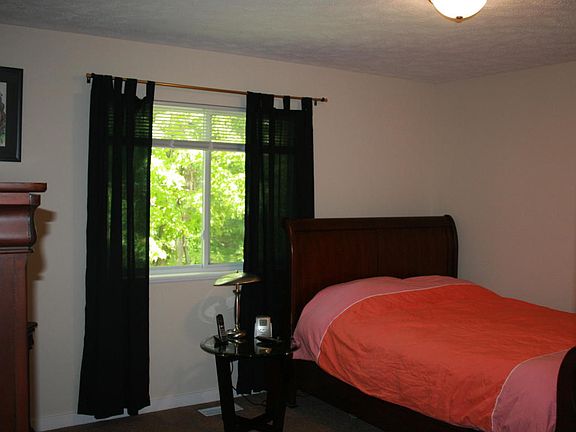 5th image of 4975 Westshire Dr NW