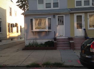 7824 85th St, Ridgewood, NY 11385