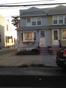 7824 85th St, Ridgewood, NY, 11385