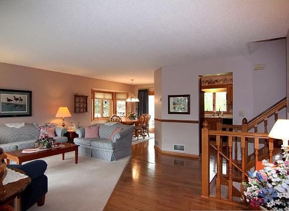 4th image of 1005 Southwind Dr