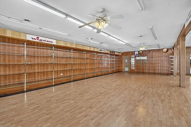 607 W Roosevelt Rd — Photo 19