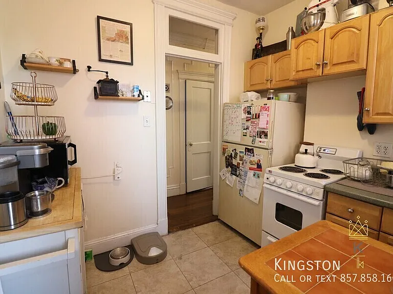 1959 Commonwealth Ave #4 — Photo 2