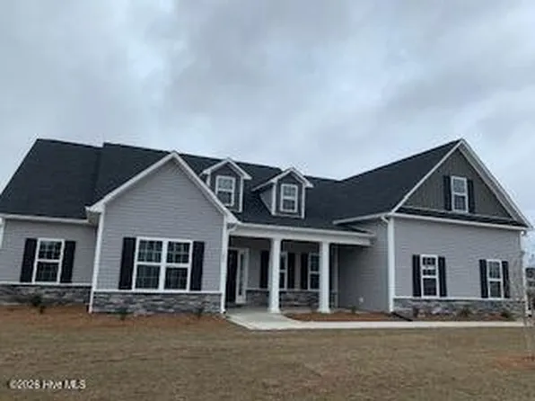 306 Water Wagon Trail, Jacksonville, NC 28546