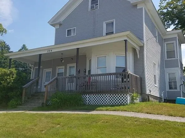 204 N Main St, Webster, MA 01570