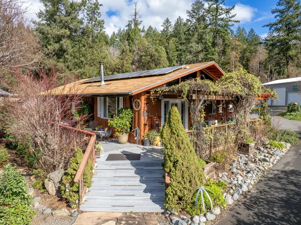 485 China Flat Rd, Burnt Ranch, CA 95527