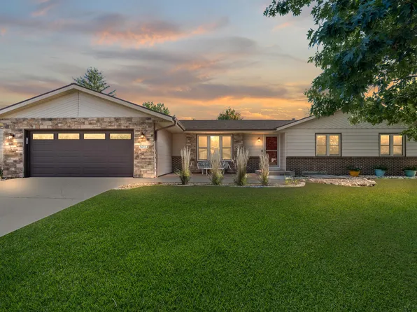 3014 Eisenhower Ave, Ames, IA 50010