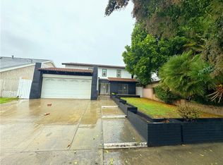 19935 Lanark St, Winnetka, CA 91306