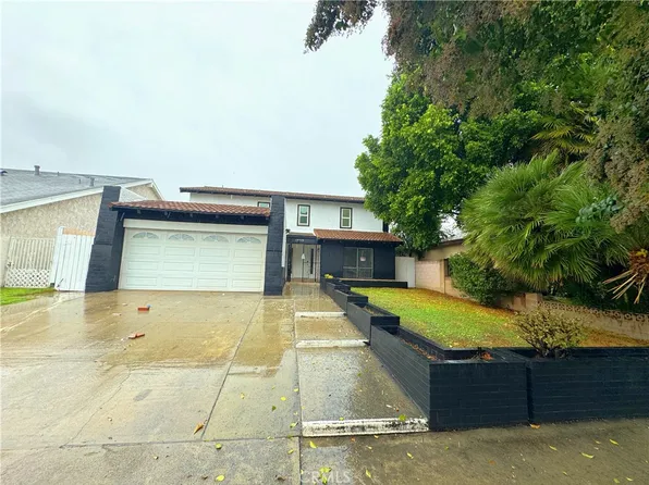 19935 Lanark St, Winnetka, CA 91306