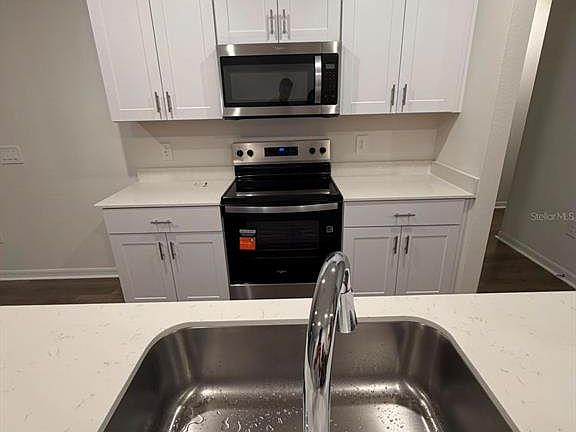5th image of 4325 River Beacon Blvd