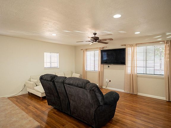 5th image of 1142 Calle Palo Verde