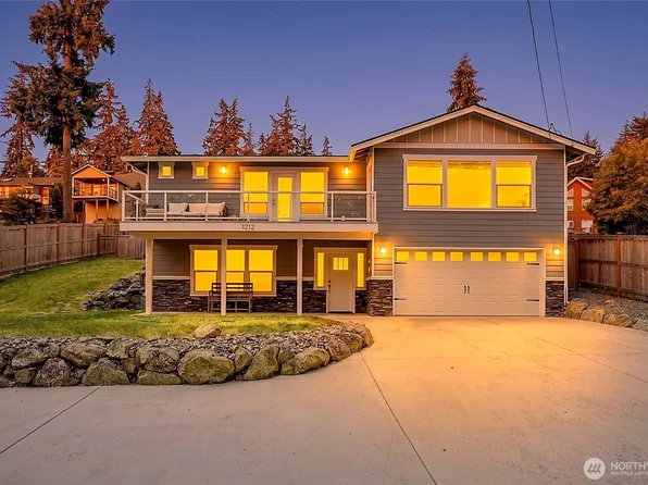 1212 View Street, Camano Island, WA 98282