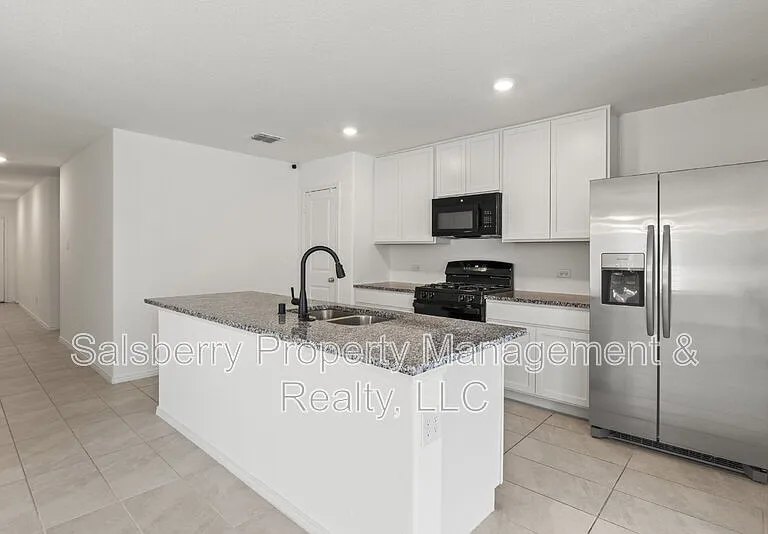 11807 Marcellus Way — Photo 12