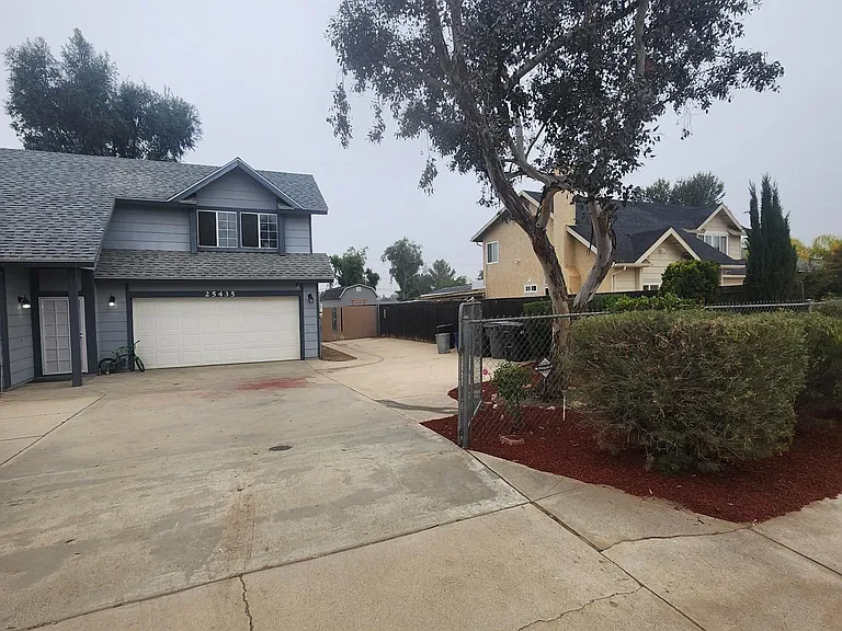 25435 El Paraiso Dr — Photo 5